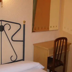 Отель Hostal Residencia Fernandez Испания, Мадрид - отзывы, цены и фото номеров - забронировать отель Hostal Residencia Fernandez онлайн удобства в номере