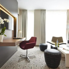 Steigenberger Hotel am Kanzleramt 5* Улучшенный номер с двуспальной кроватью фото 5