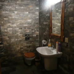 Отель Guest House Daya ванная