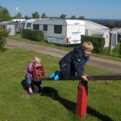 Отель Skovlund Camping & Cottages Боркоп спортивное сооружение