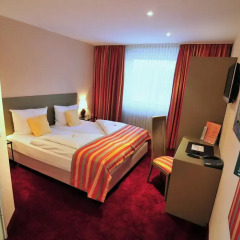 Hotel Astra 3* Номер Комфорт с двуспальной кроватью фото 5