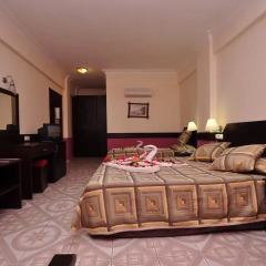 Majestic Hotel 3* Стандартный номер с различными типами кроватей фото 2