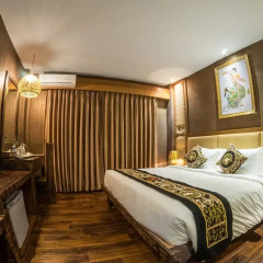 Bagan Landmark Hotel 4* Улучшенный номер с различными типами кроватей фото 4