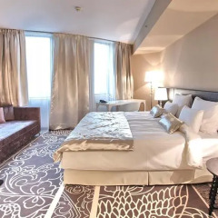 Falkensteiner Hotel Belgrade 4* Улучшенный номер с различными типами кроватей фото 5