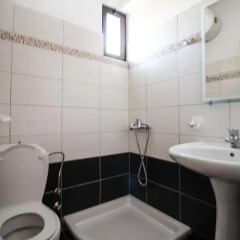 Отель Holiday Apartments Altini Албания, Ксамил - отзывы, цены и фото номеров - забронировать отель Holiday Apartments Altini онлайн ванная