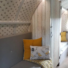 Отель The Little Hide - Grown Up Glamping Стандартный номер с различными типами кроватей фото 17