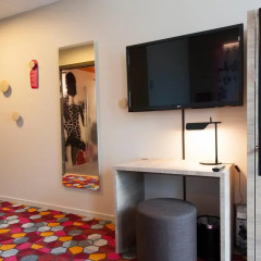 Отель Motel L Hammarby Sjöstad 3* Стандартный семейный номер с двуспальной кроватью фото 8