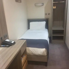 Eden Plaza Kensington Hotel 3* Стандартный номер с различными типами кроватей фото 4