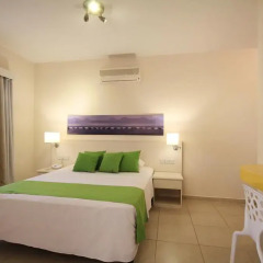 Sea Cleopatra Napa Hotel 3* Стандартный номер с различными типами кроватей фото 2