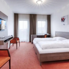 Hotel Lev 4* Улучшенный номер фото 2