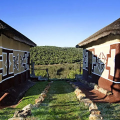Отель Addo Palace Bush Huts фото 7