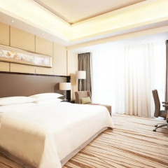 Отель Four Points by Sheraton Langfang, Guan 4* Номер Комфорт с различными типами кроватей фото 4