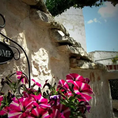 Отель Trulli Mille e una Notte Альберобелло фото 3
