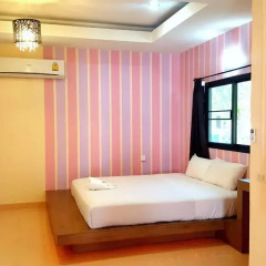 Отель Thai Crystal Resident 3* Коттедж с различными типами кроватей фото 16