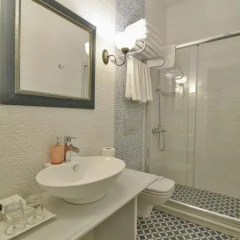 Отель Istanbul Life 4* Номер Комфорт с различными типами кроватей фото 5