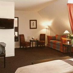Plaza Tour Eiffel Hotel 4* Улучшенный номер с различными типами кроватей фото 2