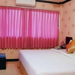 Отель Queen Lotus Guesthouse Бангкок помещение для мероприятий