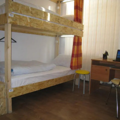 Hostel Smile-Dnepr Кровать в общем номере с двухъярусной кроватью фото 7