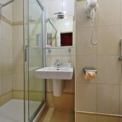 Hotel Anton 3* Стандартный номер с двуспальной кроватью