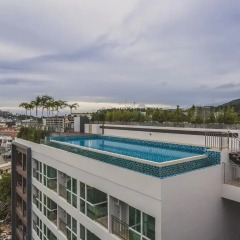 Отель Condo in Kata in Ozone A708 бассейн фото 2