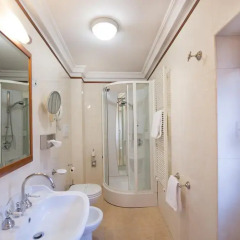 Strozzi Palace Hotel 4* Стандартный номер с двуспальной кроватью фото 4