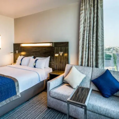 Отель Holiday Inn Express Dubai Jumeirah 2* Стандартный номер с различными типами кроватей фото 6
