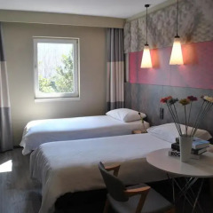 Отель ibis Suzhou Sip 3* Улучшенный номер с 2 отдельными кроватями