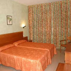 Hotel Fonda Neus комната для гостей фото 3