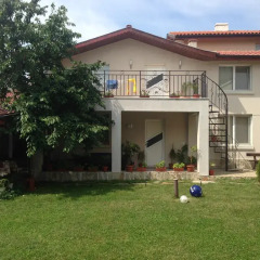 Отель Apartamenti Todorovi Бургас фото 8