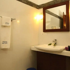 Whispering Palms Hotel 3* Номер Делюкс фото 2
