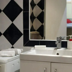 Отель Mouros House Bairro Alto ванная фото 2