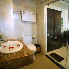 Azura Hotel 2* Номер Делюкс с различными типами кроватей фото 7