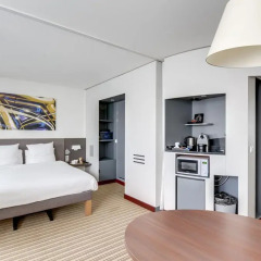 Отель Novotel Suites Paris Montreuil Vincennes 4* Улучшенный люкс с различными типами кроватей фото 9