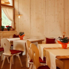 Отель theiners garten BIO Vitalhotel ****Superior Италия, Горнолыжный курорт Ортлер - отзывы, цены и фото номеров - забронировать отель theiners garten BIO Vitalhotel ****Superior онлайн гостиничный бар