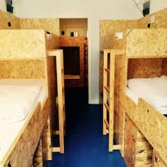 Goodnight Hostel Кровать в общем номере фото 12