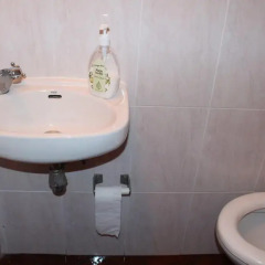 Отель House near to the beach ванная
