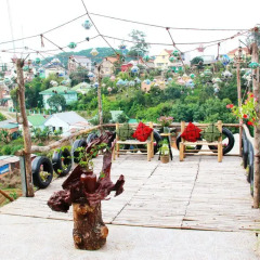Отель Hobbit Village Da Lat Далат спортивное сооружение