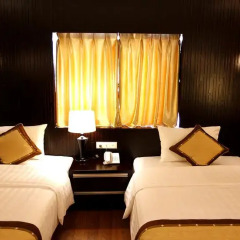 Muong Thanh Three Star Hotel 3* Номер Делюкс фото 5