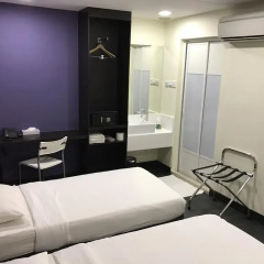 Golden Royal Hotel 3* Стандартный номер с различными типами кроватей фото 3