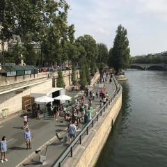 Отель Home Saint Paul Париж приотельная территория