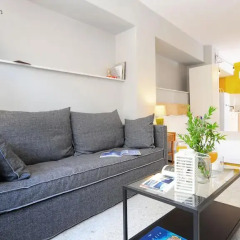 Отель Live in Athens, short stay apartments Греция, Афины - отзывы, цены и фото номеров - забронировать отель Live in Athens, short stay apartments онлайн комната для гостей фото 11
