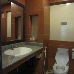 Отель Jomtien Morningstar Guesthouse 2* Стандартный номер с различными типами кроватей фото 11
