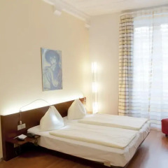 Отель Goldener Schlüssel 3* Стандартный номер с двуспальной кроватью
