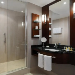 Cologne Marriott Hotel ванная