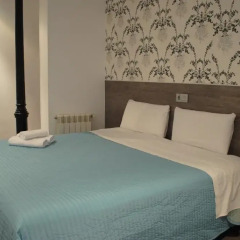 Отель Hostal Abril комната для гостей фото 4