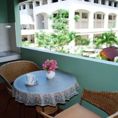 Отель Jomtien Morningstar Guesthouse 2* Стандартный номер с различными типами кроватей