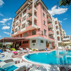 Step Hotel Солнечный берег бассейн фото 3