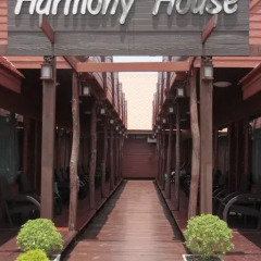 Отель Lanta Harmony Guesthouse 3* Номер Делюкс фото 4