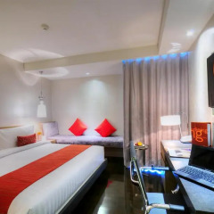 Отель Citrus Sukhumvit 13 by Compass Hospitality 3* Улучшенный номер с различными типами кроватей фото 7