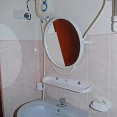 Отель New Old Dutch House 3* Стандартный номер с 2 отдельными кроватями фото 6